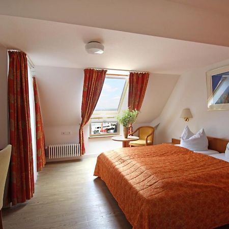 Hotel Schiff Am See Konstanz Exterior photo