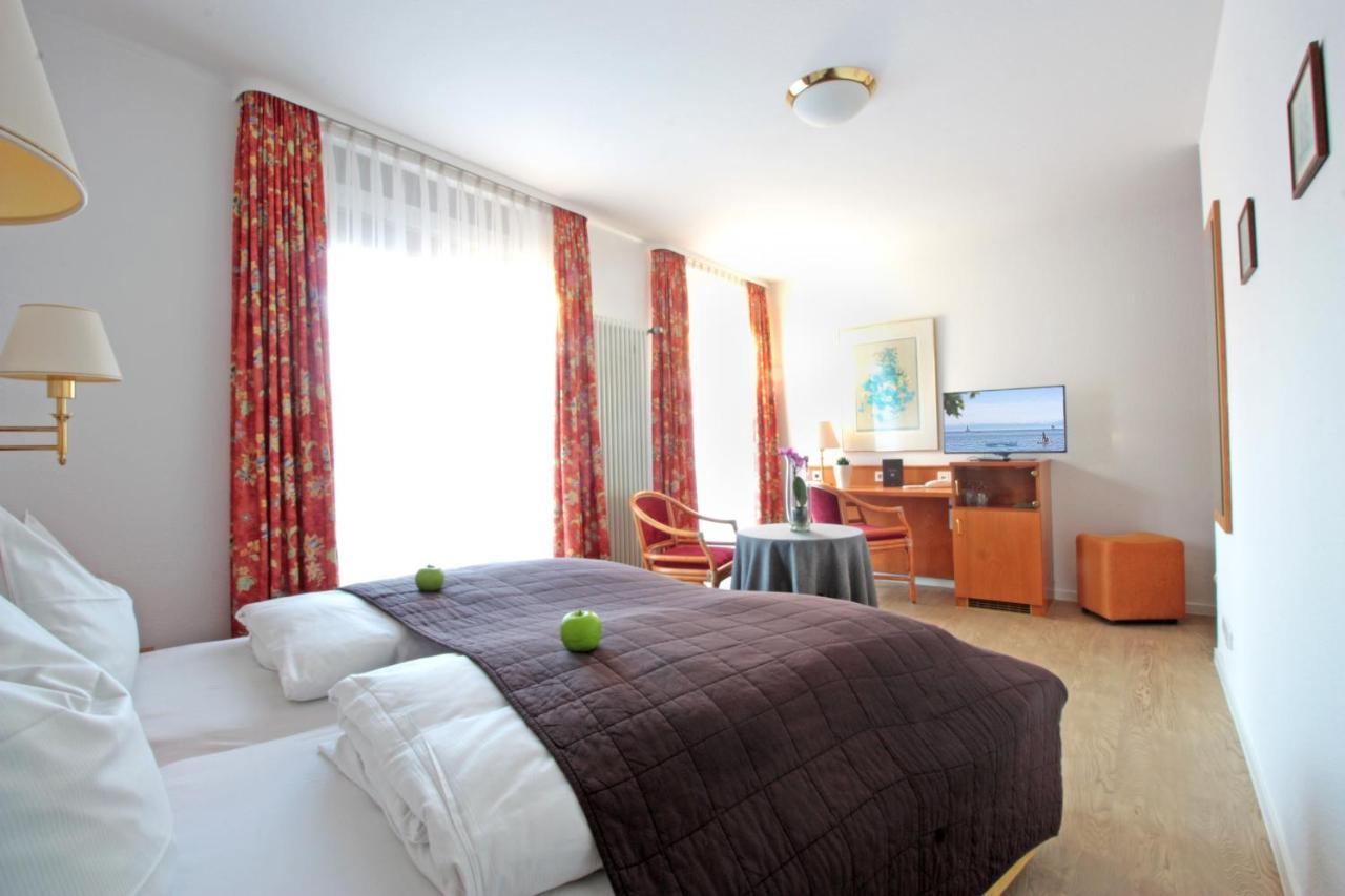 Hotel Schiff Am See Konstanz Exterior photo